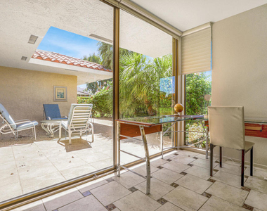 31 Stanford Drive - Photo Thumbnail 15