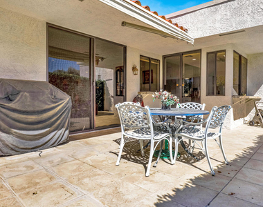 31 Stanford Drive - Photo Thumbnail 28