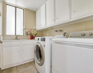 31 Stanford Drive - Photo Thumbnail 26