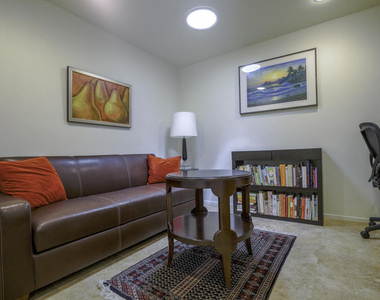 10 Colgate Drive - Photo Thumbnail 21
