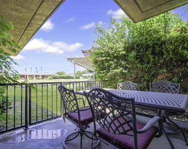 10 Colgate Drive - Photo Thumbnail 24