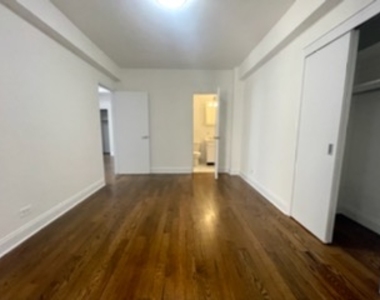 East 68th Street by 3rd Avenue - Photo Thumbnail 8