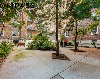 34th Avenue - Photo Thumbnail 8