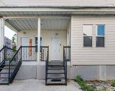13-23a Mcbride Street - Photo Thumbnail 1