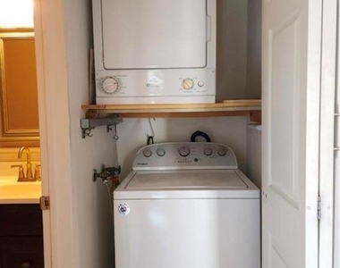 15 Greenridge Avenue - Photo Thumbnail 7
