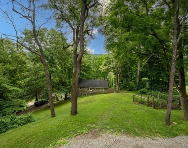 745 Peekskill Hollow Road - Photo Thumbnail 22