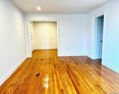 14 Beach Road - Photo Thumbnail 1