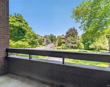 46 Acorn Pond Drive - Photo Thumbnail 31