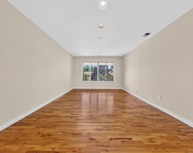 46 Acorn Pond Drive - Photo Thumbnail 22
