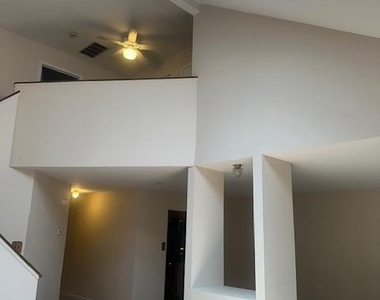 10 Adams Court - Photo Thumbnail 3