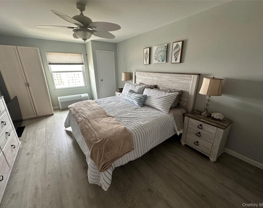 360 Shore Road - Photo Thumbnail 10