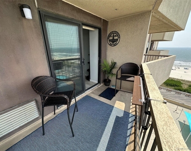 360 Shore Road - Photo Thumbnail 14