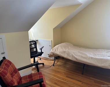124 Murray Avenue - Photo Thumbnail 13