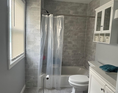 124 Murray Avenue - Photo Thumbnail 10