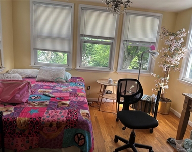124 Murray Avenue - Photo Thumbnail 11