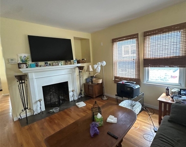 124 Murray Avenue - Photo Thumbnail 3