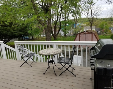 124 Murray Avenue - Photo Thumbnail 2