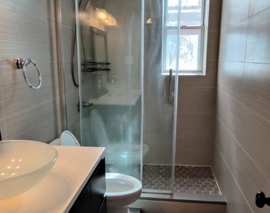 9941 64 Avenue - Photo Thumbnail 3