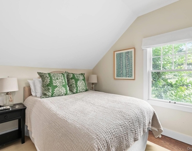 98 Sherrill Road - Photo Thumbnail 13