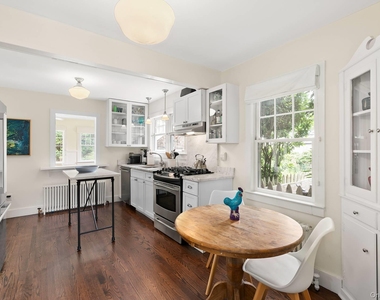 98 Sherrill Road - Photo Thumbnail 4