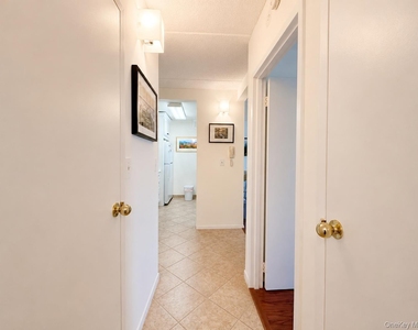 50 Columbus Avenue - Photo Thumbnail 13