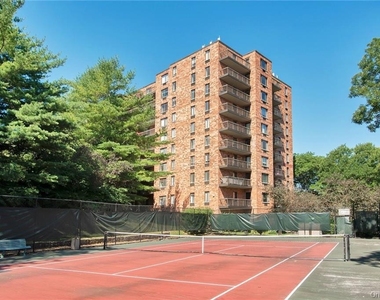 50 Columbus Avenue - Photo Thumbnail 26