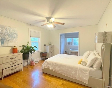 313 Stanley Avenue - Photo Thumbnail 10