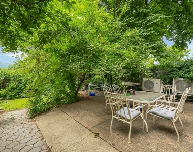 437 Warburton Avenue - Photo Thumbnail 18
