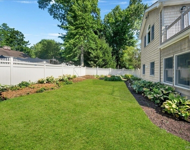 20 Plymouth Road - Photo Thumbnail 1