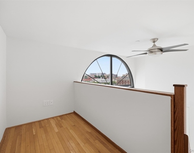 185 W Park Avenue - Photo Thumbnail 13