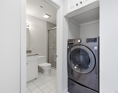 185 W Park Avenue - Photo Thumbnail 18