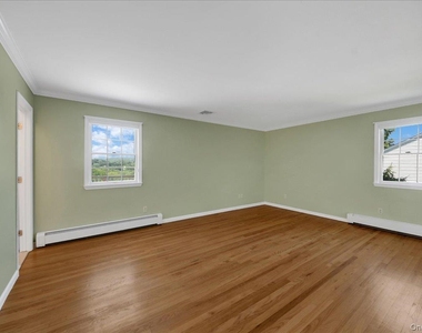 197 Marietta Avenue - Photo Thumbnail 11