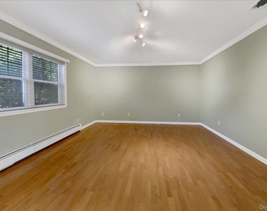 197 Marietta Avenue - Photo Thumbnail 21
