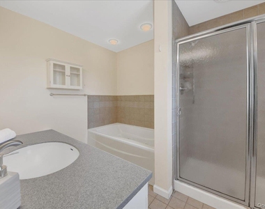 197 Marietta Avenue - Photo Thumbnail 15