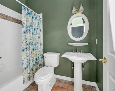 197 Marietta Avenue - Photo Thumbnail 17