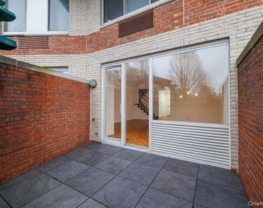 111 Cherry Valley - Photo Thumbnail 8