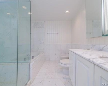 111 Cherry Valley - Photo Thumbnail 11