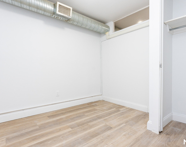 105 Weirfield St 11221 - Photo Thumbnail 7