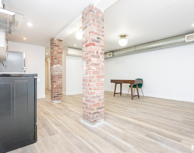 105 Weirfield St 11221 - Photo Thumbnail 16