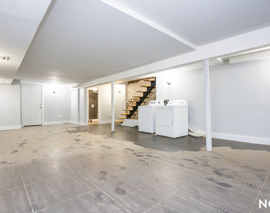 375 Vernon Ave 11206 - Photo Thumbnail 18