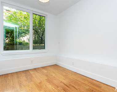 189 Johnson Ave 11206 - Photo Thumbnail 9