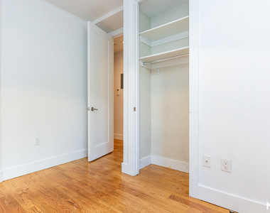 189 Johnson Ave 11206 - Photo Thumbnail 8