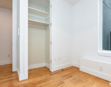 189 Johnson Ave 11206 - Photo Thumbnail 7