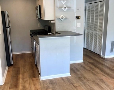 244 Crosspointe Drive - Photo Thumbnail 1