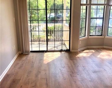 244 Crosspointe Drive - Photo Thumbnail 5