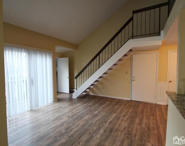 1618 Aspen Drive - Photo Thumbnail 7