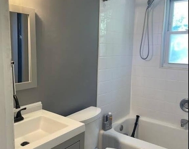 5 Mayfield Place - Photo Thumbnail 10
