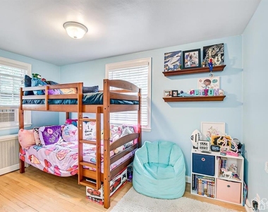 5 Mayfield Place - Photo Thumbnail 9