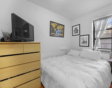 55 Barrow Street - Photo Thumbnail 3