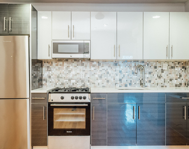 292 Bedford Ave 11249 - Photo Thumbnail 13